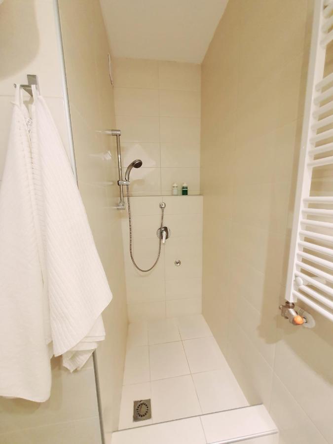 Smiljaniceva Urban Downtown Apartment 贝尔格莱德 外观 照片